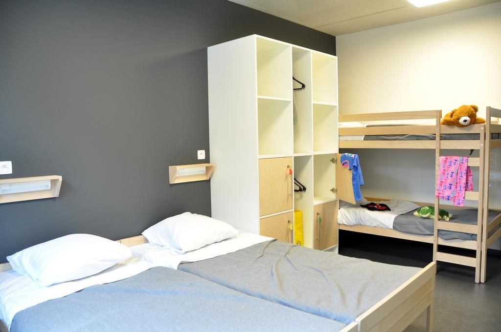 Hostel H هاسيلت الغرفة الصورة
